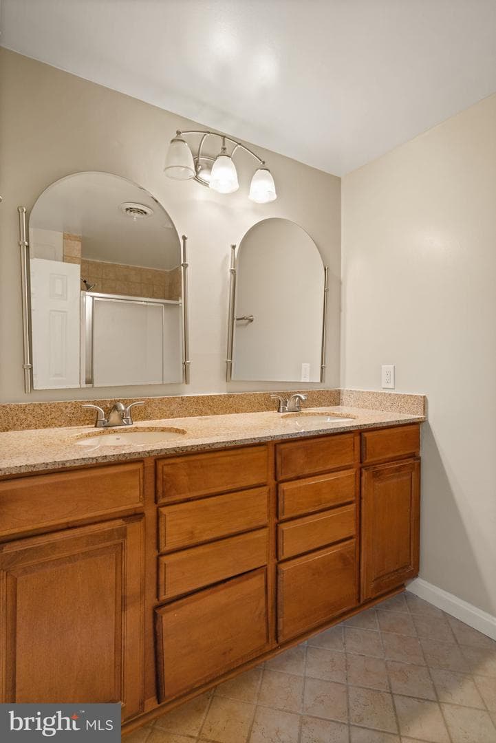 19 Windrush Court photo 35