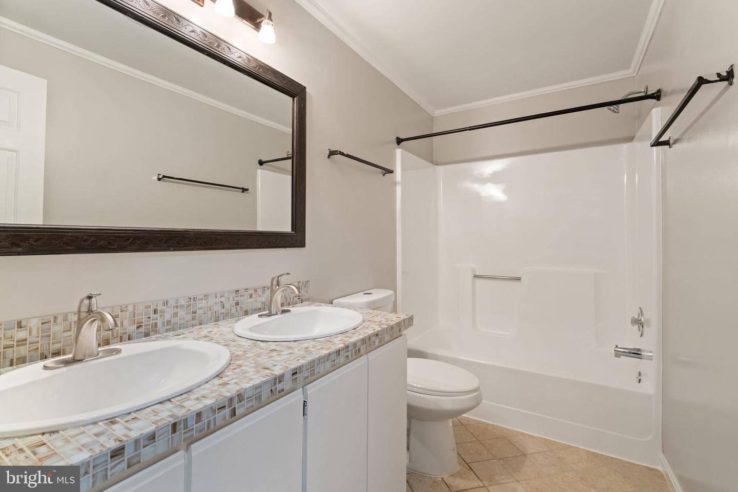 19 Windrush Court photo 43