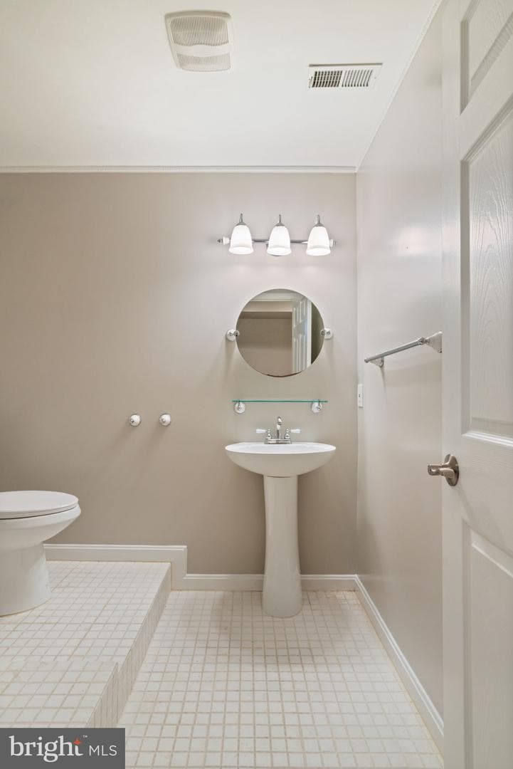 19 Windrush Court photo 55