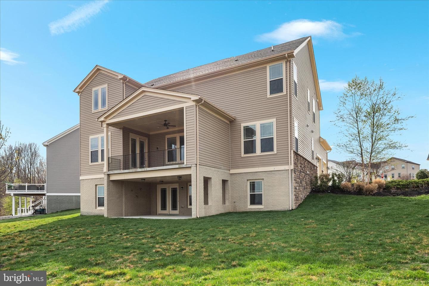 515 Sourwood Court photo 73
