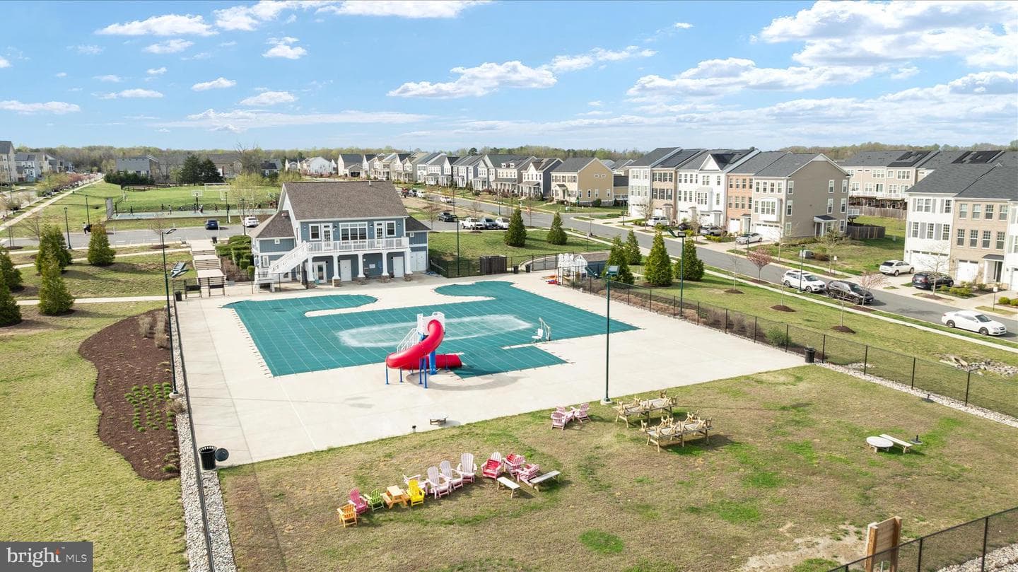 515 Sourwood Court photo 80