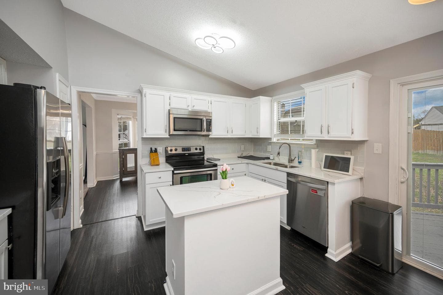 37 Woods Edge Court photo 11