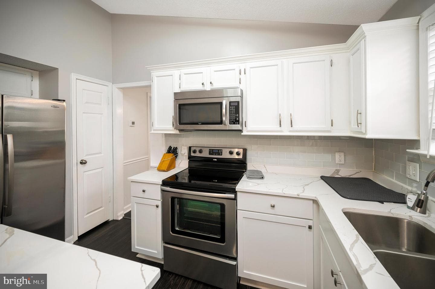 37 Woods Edge Court photo 13