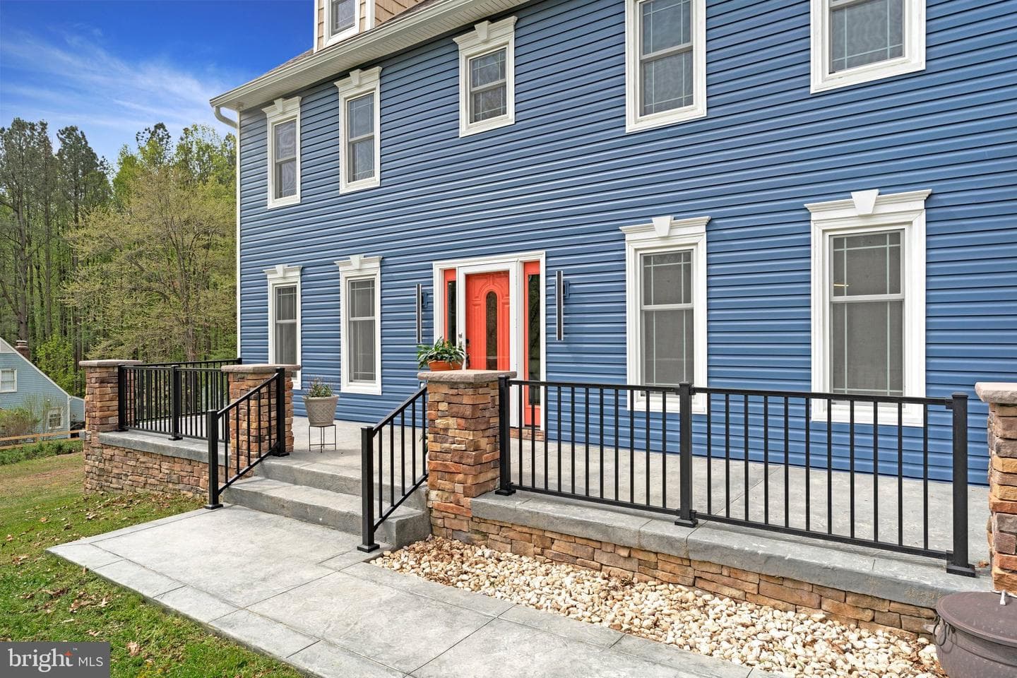 119 Marchant Drive photo 4