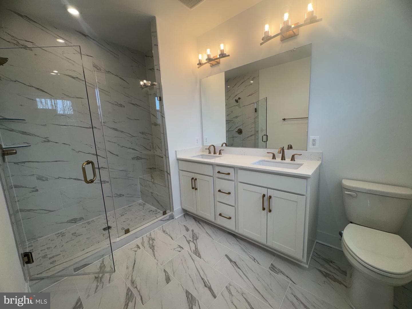 244 Violet Way #1 photo 13