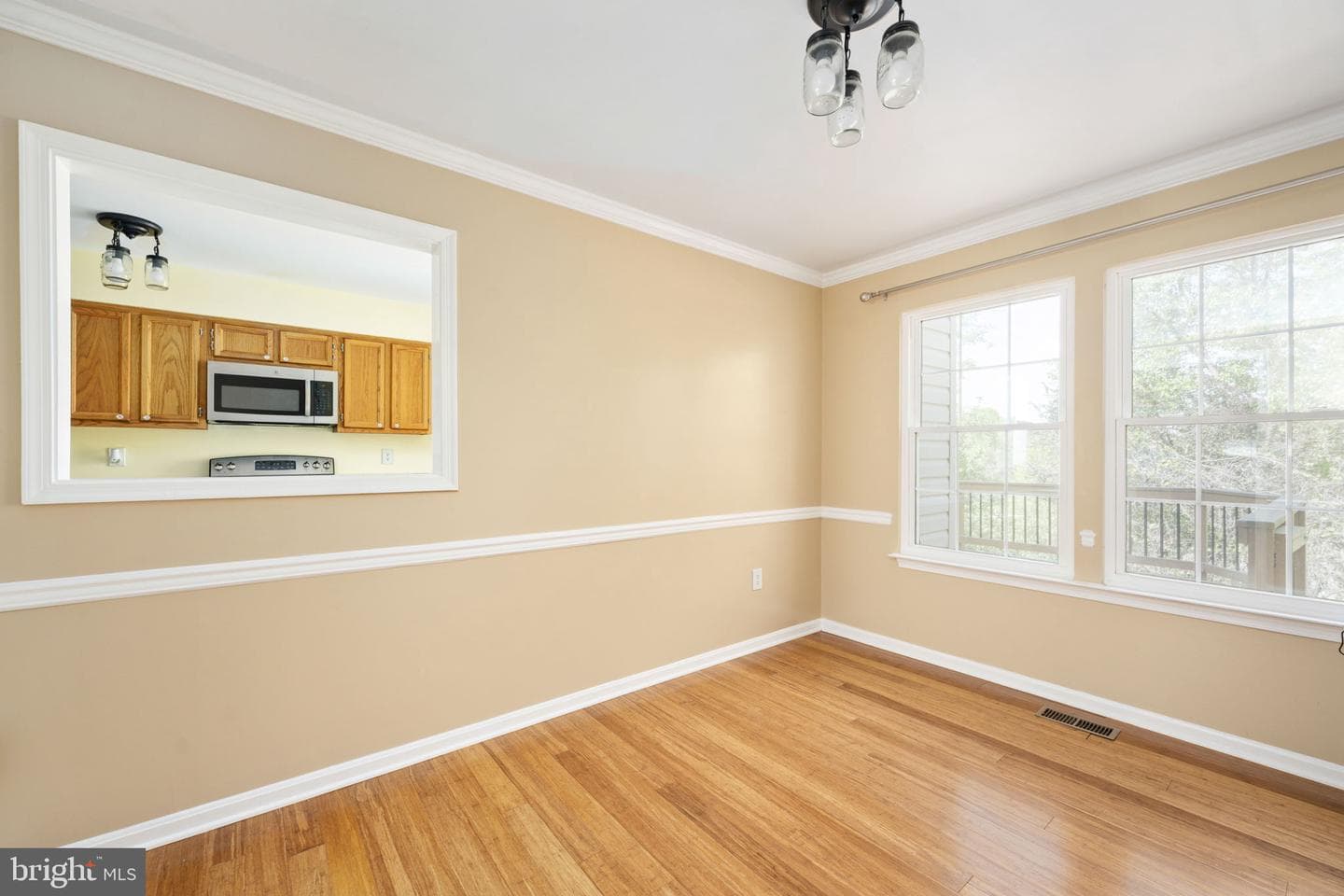 207 Knollwood Court photo 31