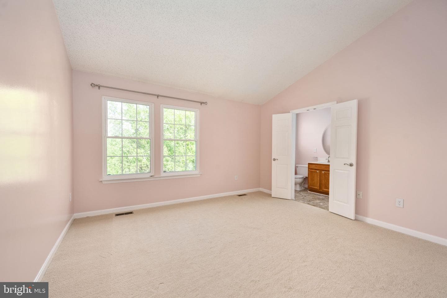 207 Knollwood Court photo 48