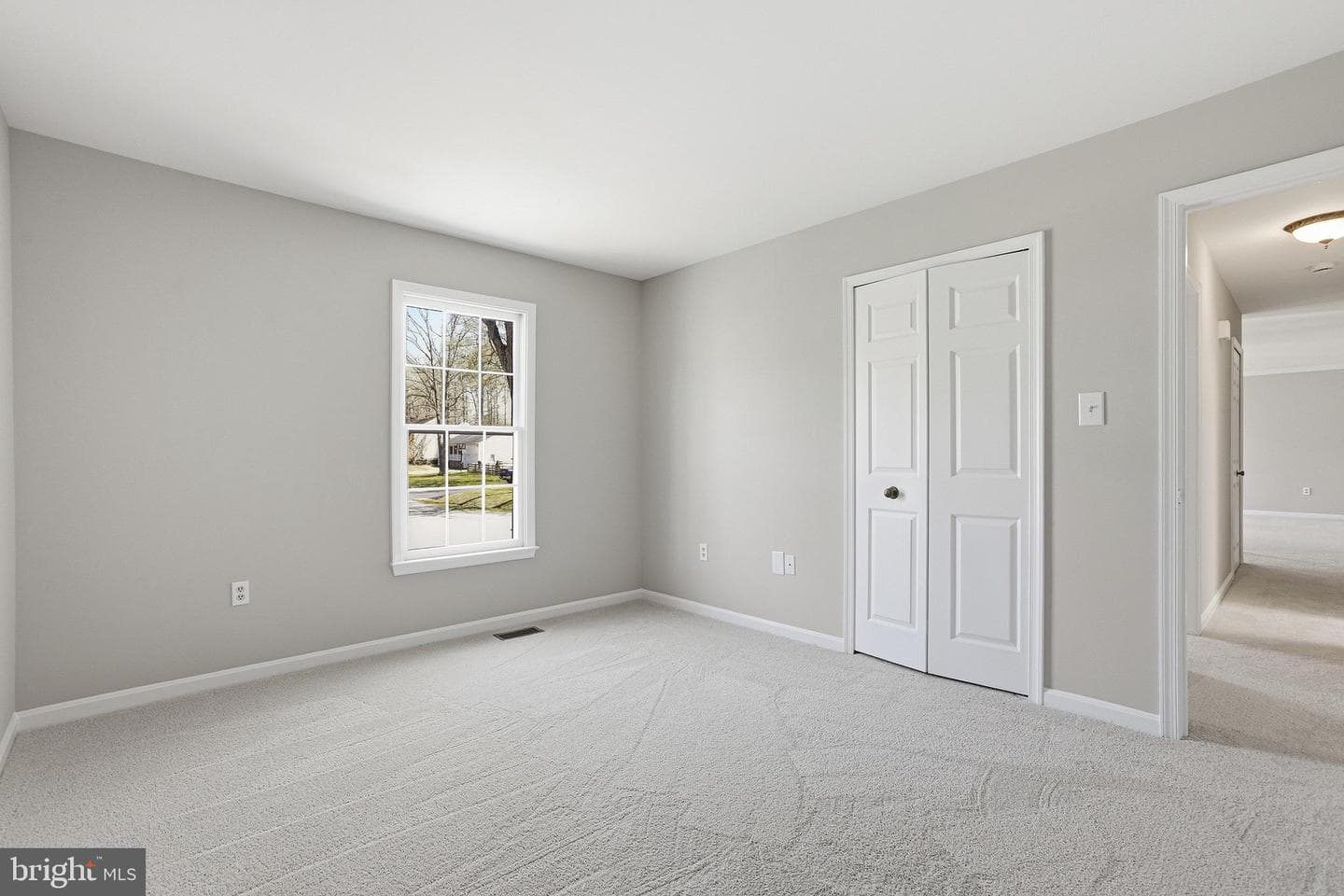 6 Lord Fairfax Drive photo 20