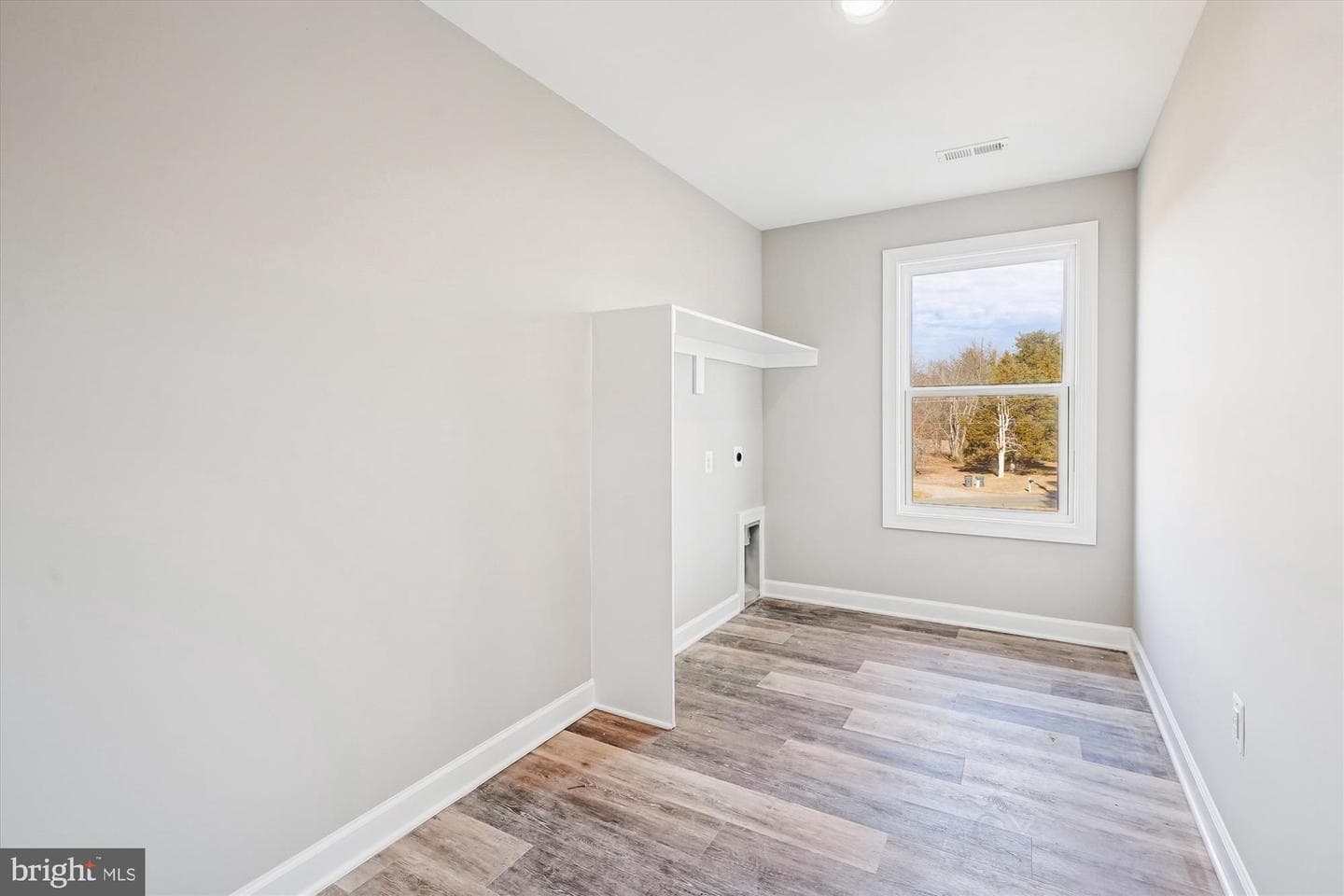 292 Colebrook Road photo 42