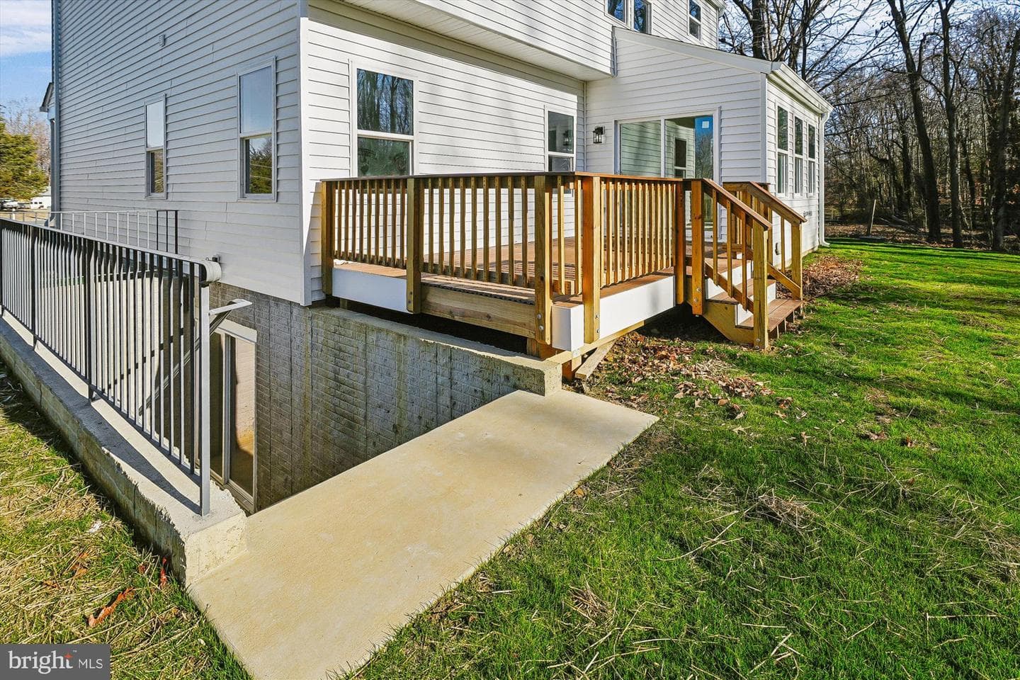 292 Colebrook Road photo 48