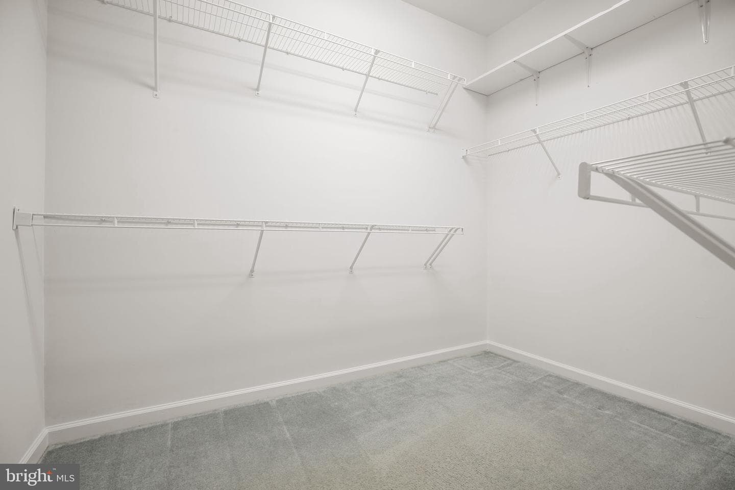 164 Bridgewater Circle photo 27