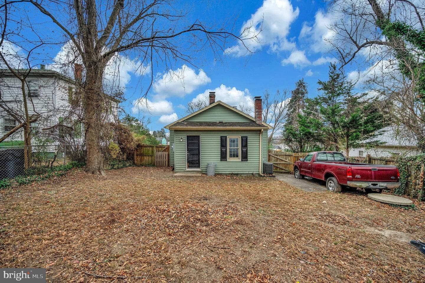 111 Forbes Street photo 37