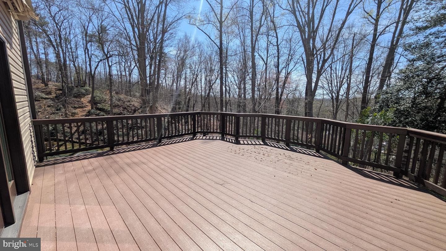 205 Admiral Cove photo 24