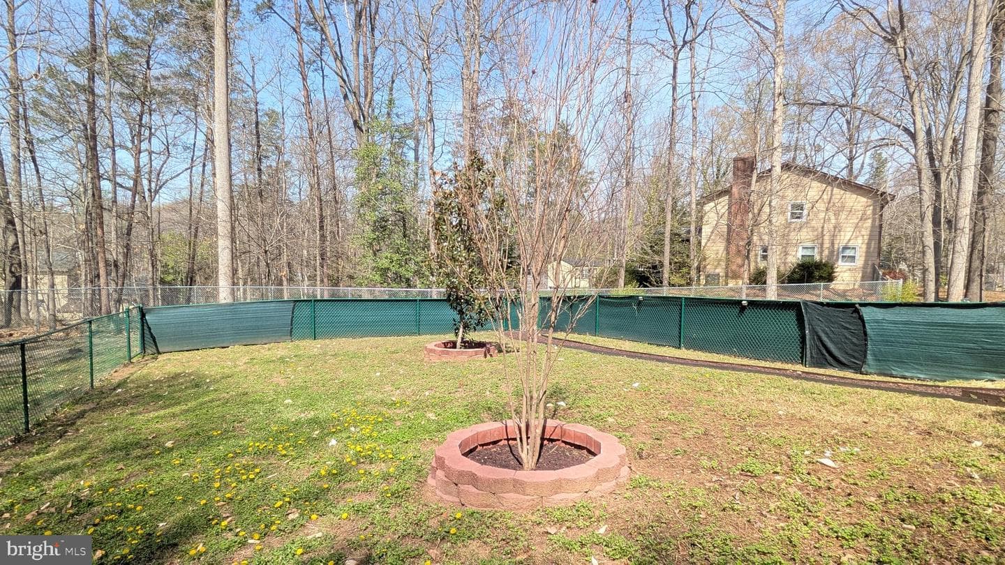 205 Admiral Cove photo 30