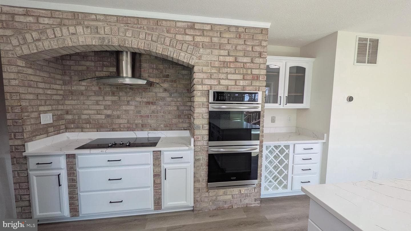 205 Admiral Cove photo 6