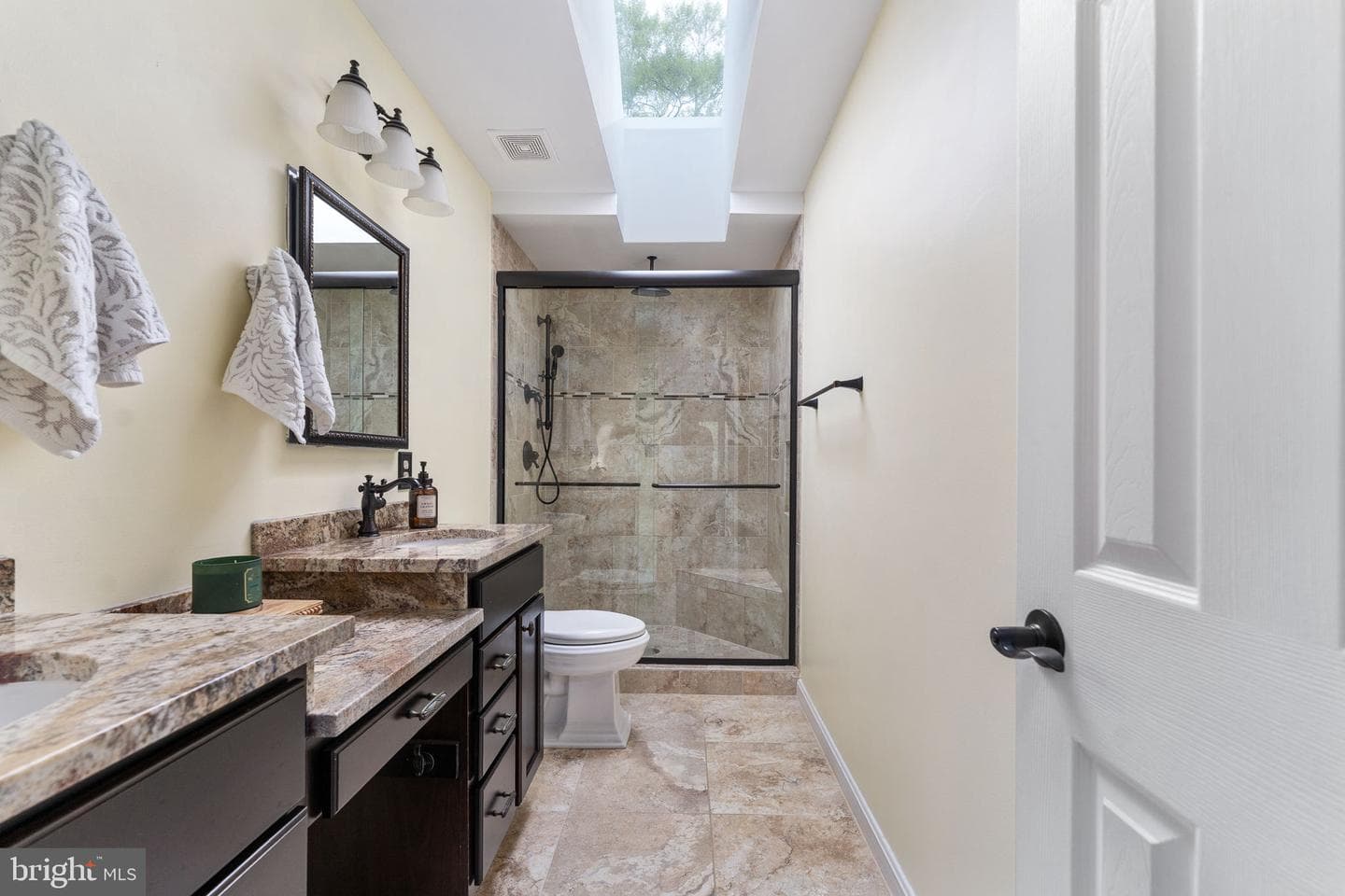 23 Evanshire Drive photo 63