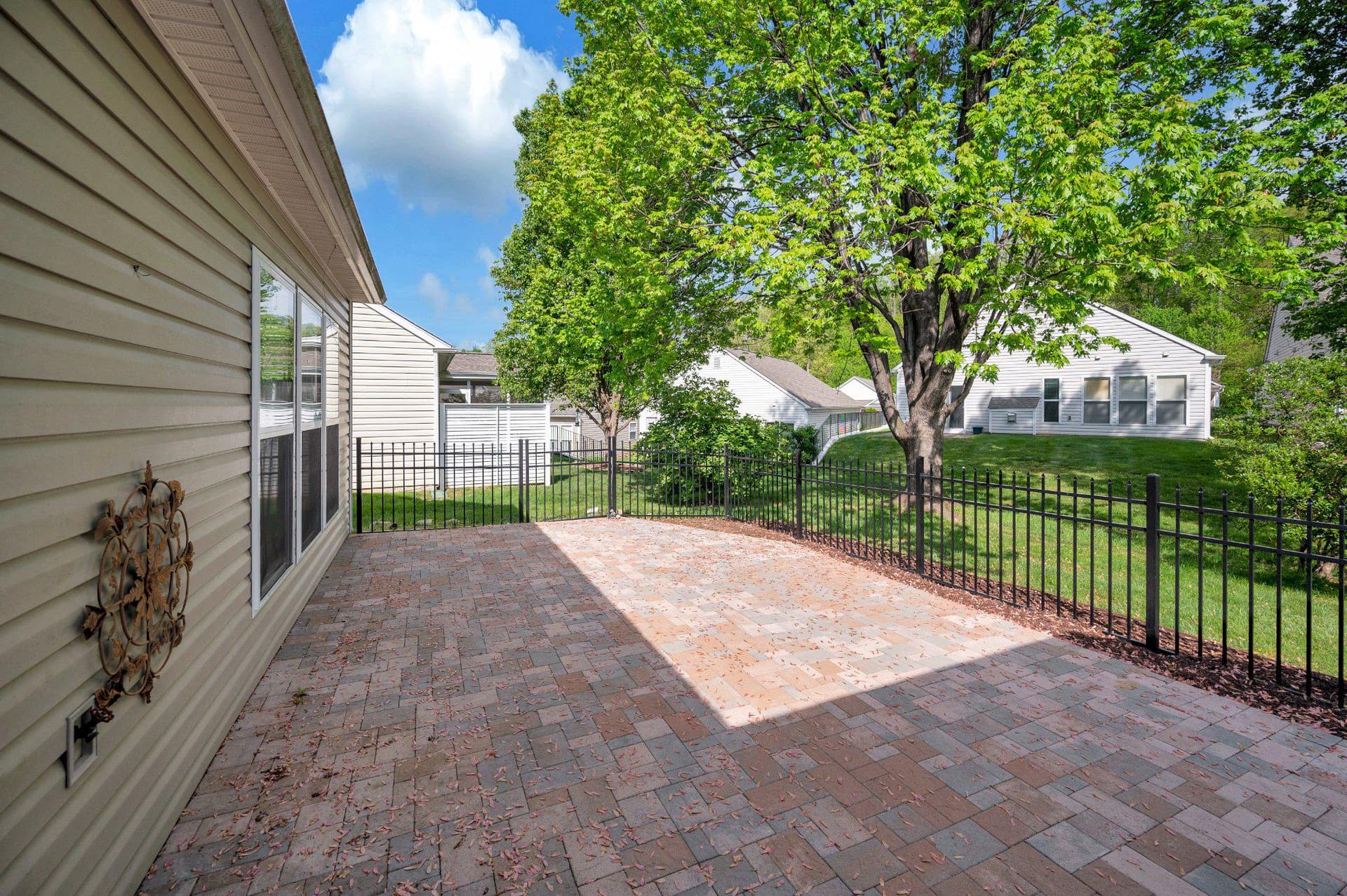 31 Dayton Circle photo 21