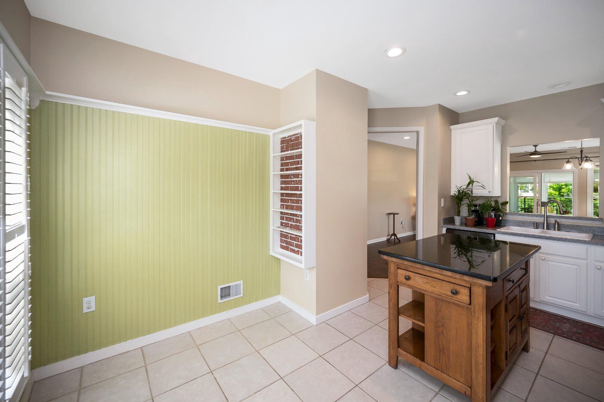 31 Dayton Circle photo 9