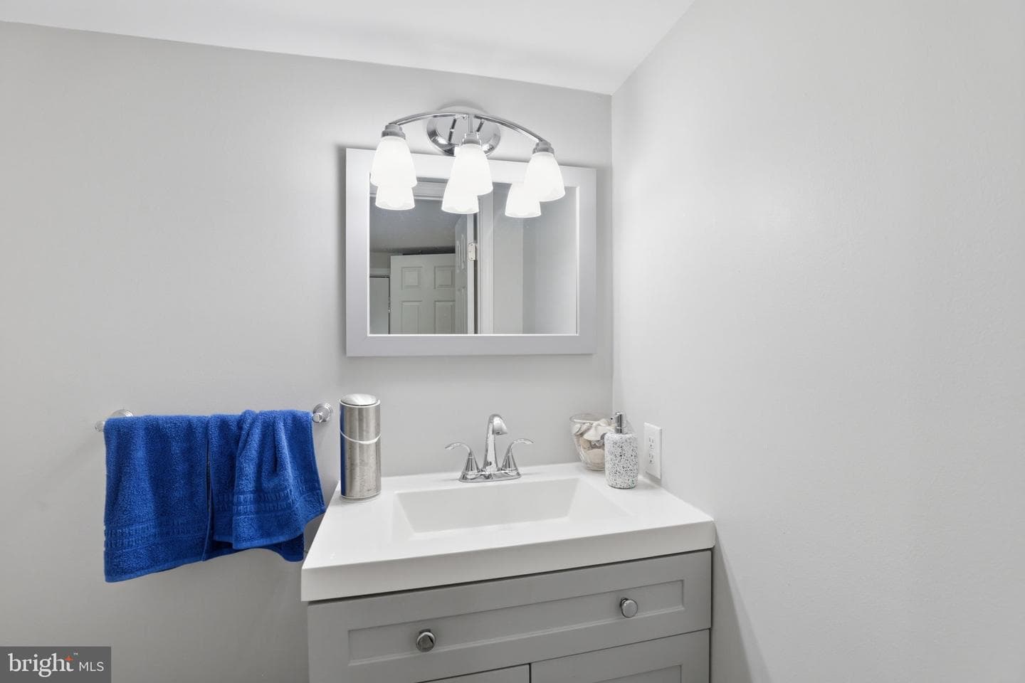218 Midshipman Circle photo 33