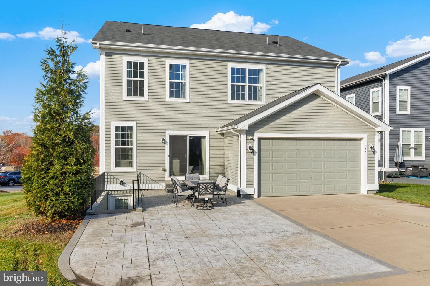 220 Almond Drive photo 34