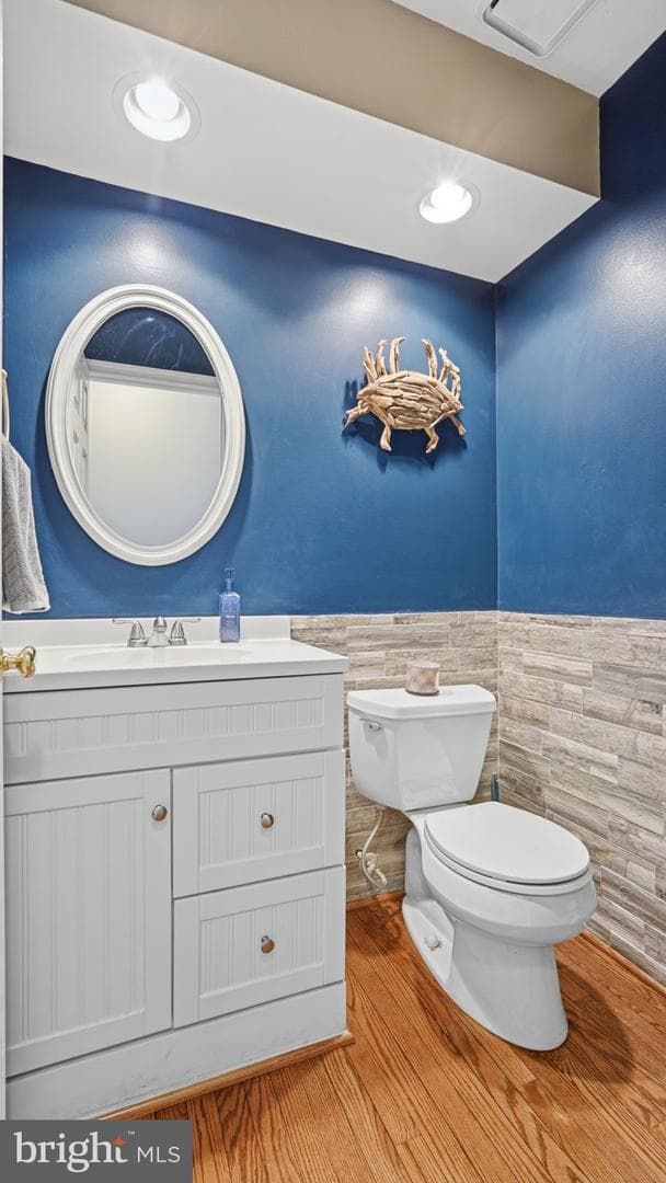 4 Exeter Lane photo 10
