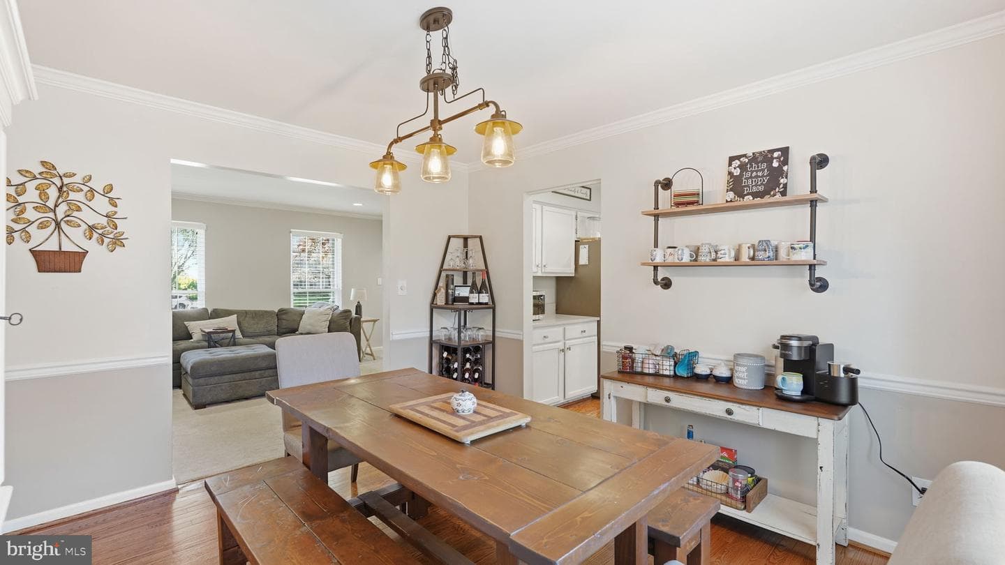 4 Exeter Lane photo 21