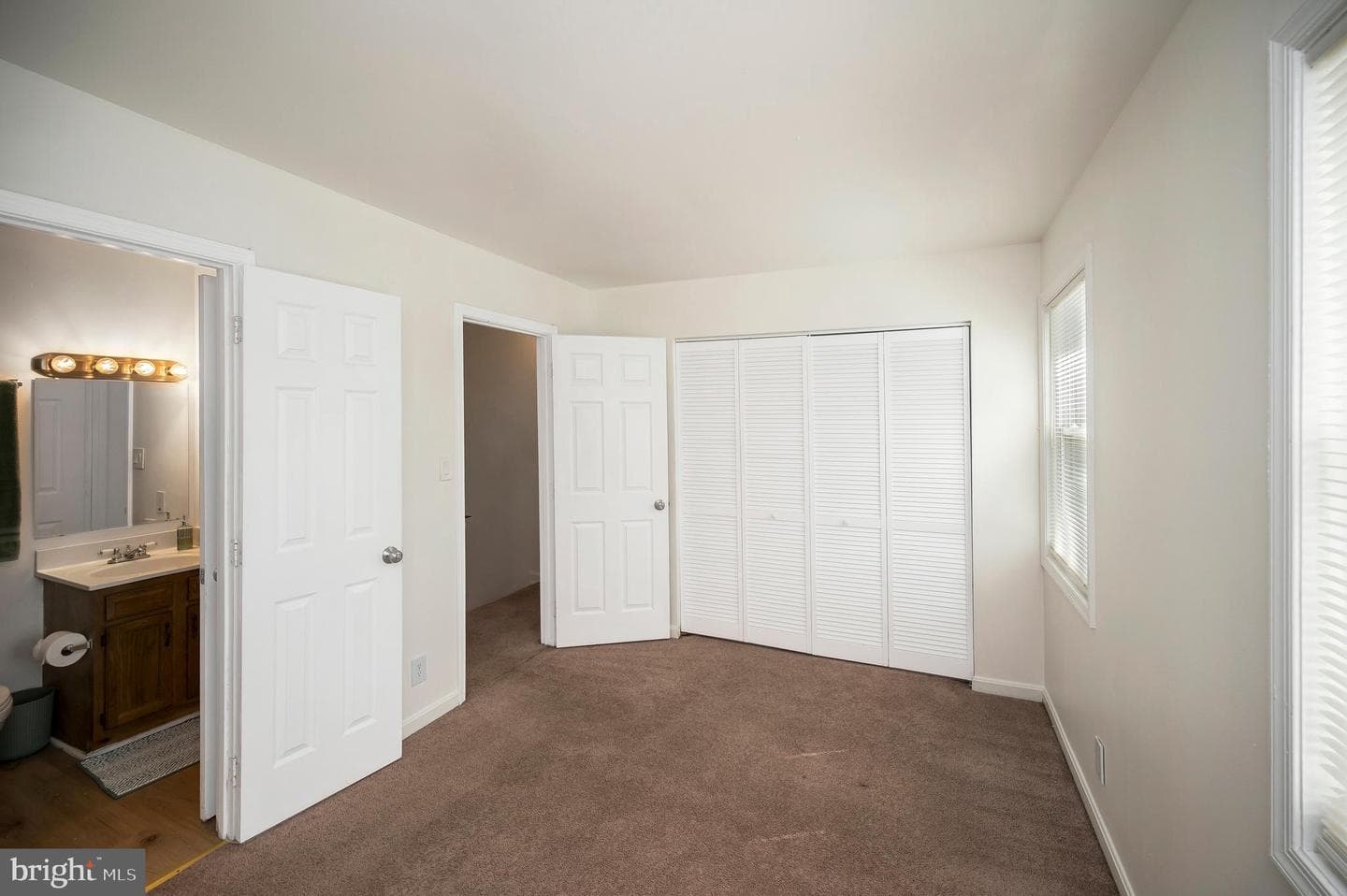 308 Surry #128 photo 31