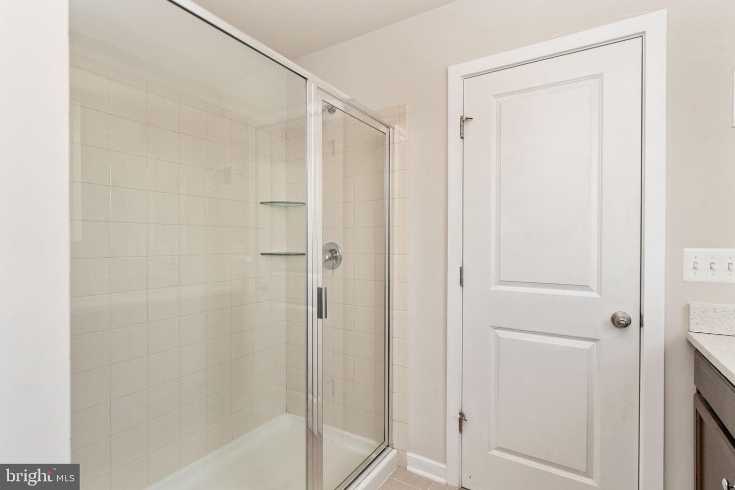 424 Honeyberry Lane photo 37