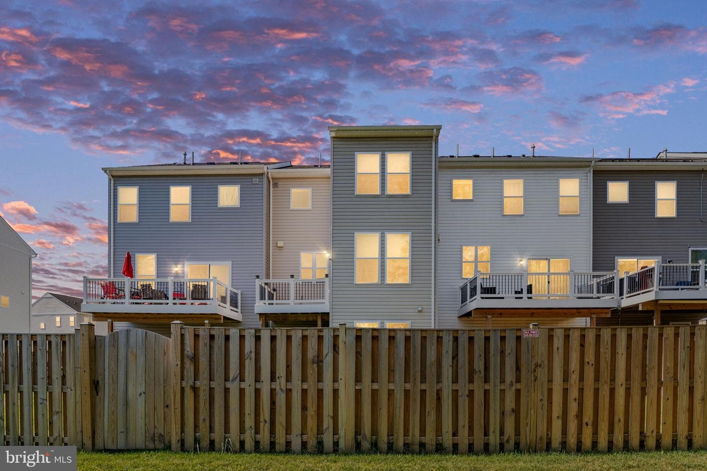 424 Honeyberry Lane photo 42