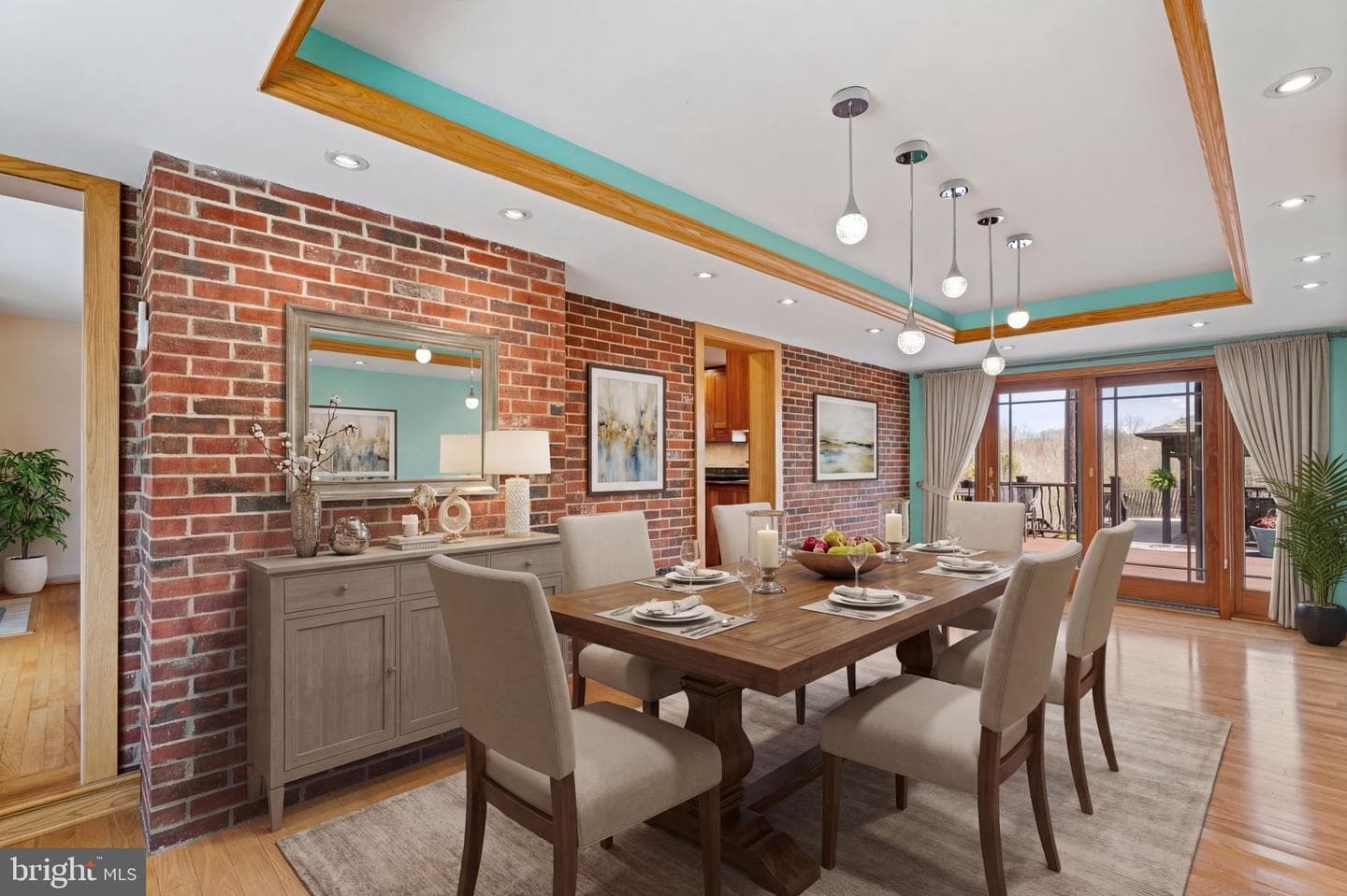 910 Carol Lane photo 22