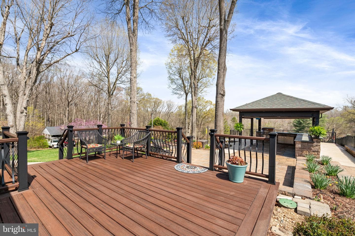 910 Carol Lane photo 47