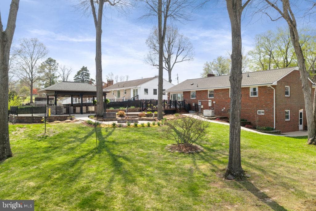 910 Carol Lane photo 63
