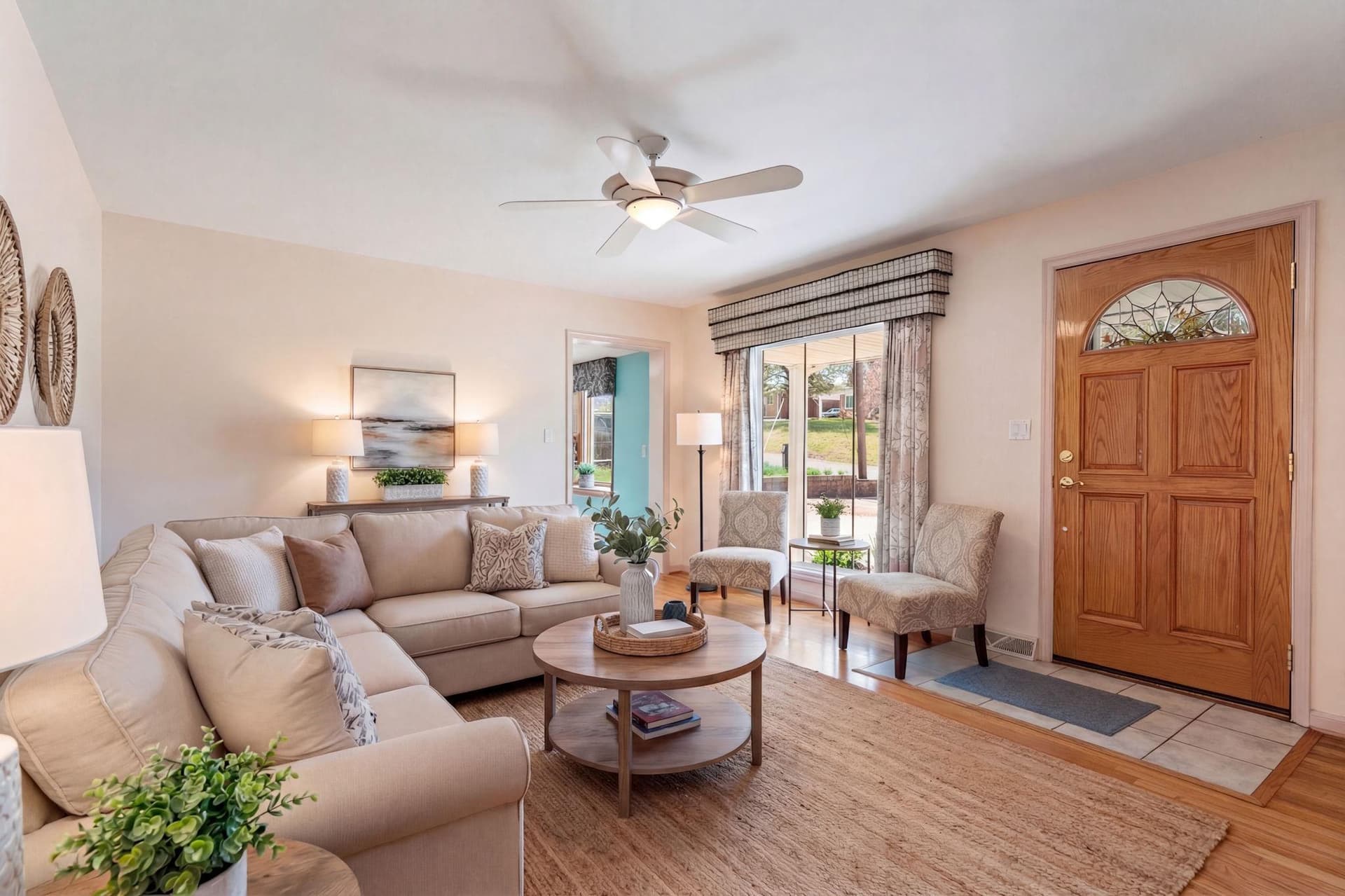 910 Carol Lane photo 7