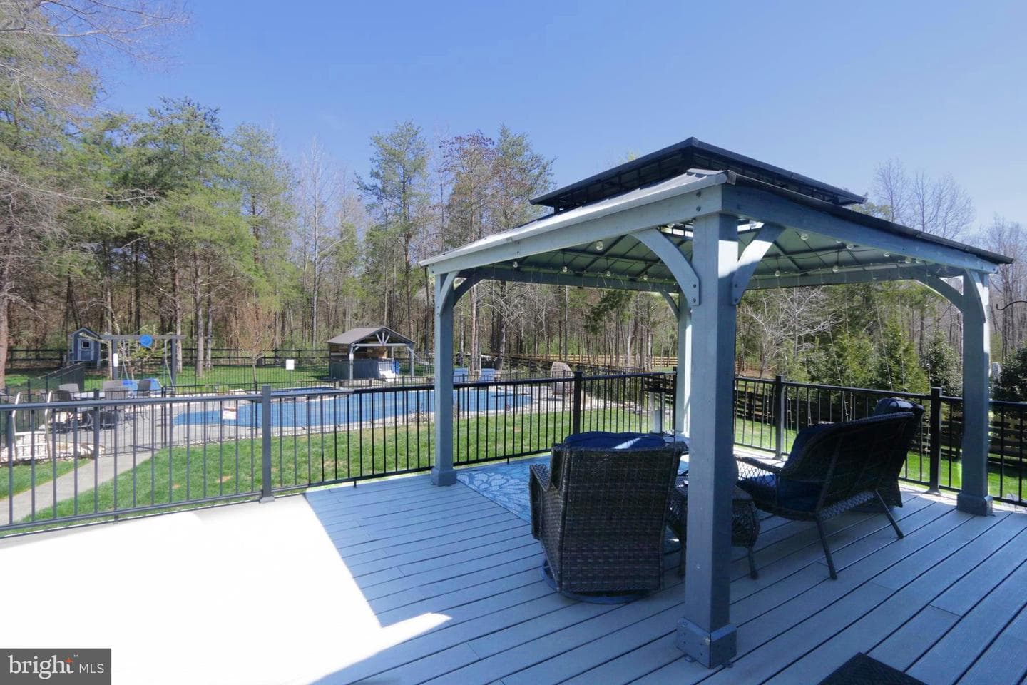 114 Bennington Way photo 63