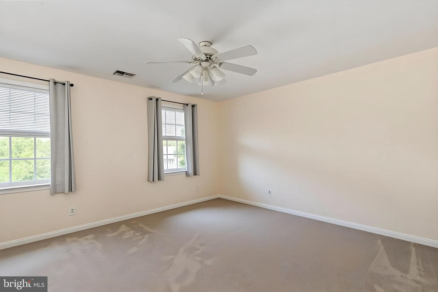 80 Cardinal Forest Drive photo 104