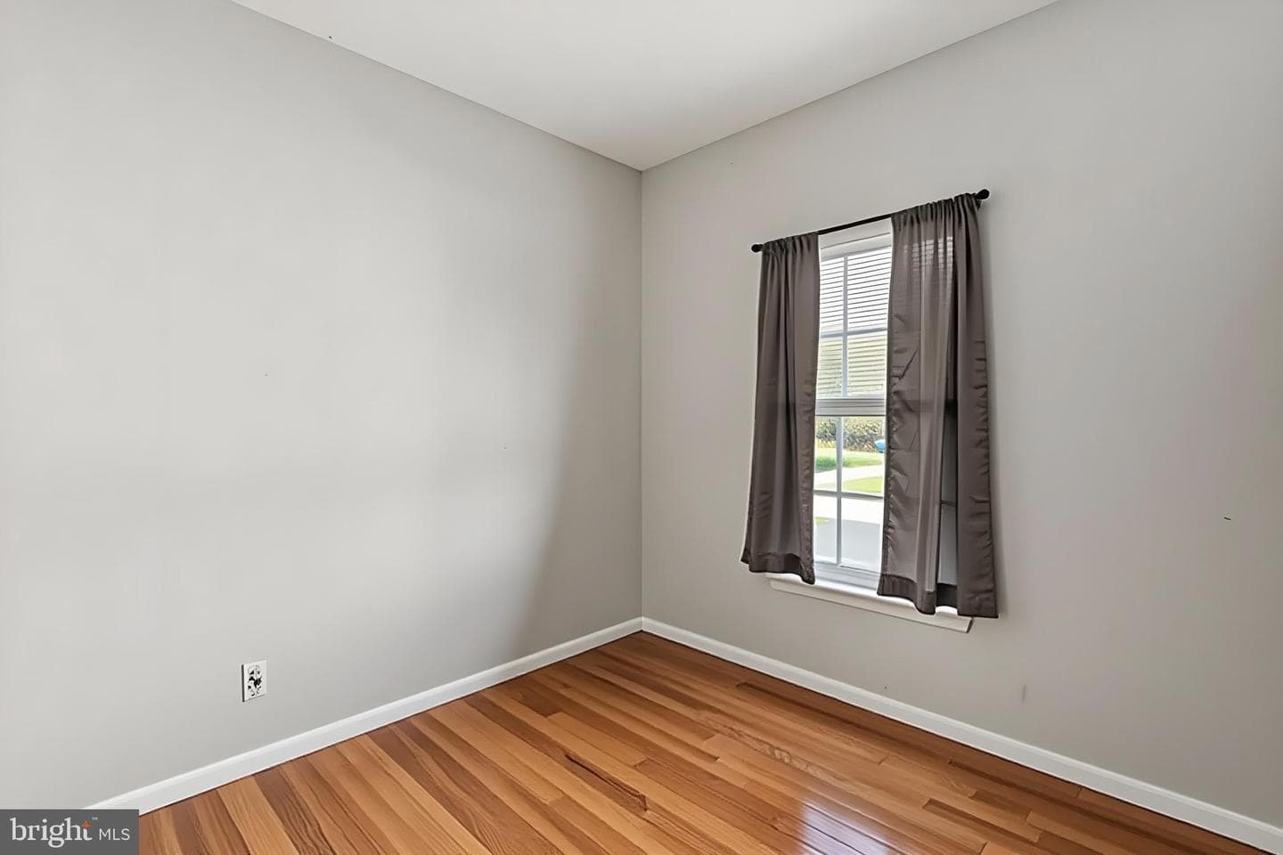 80 Cardinal Forest Drive photo 55