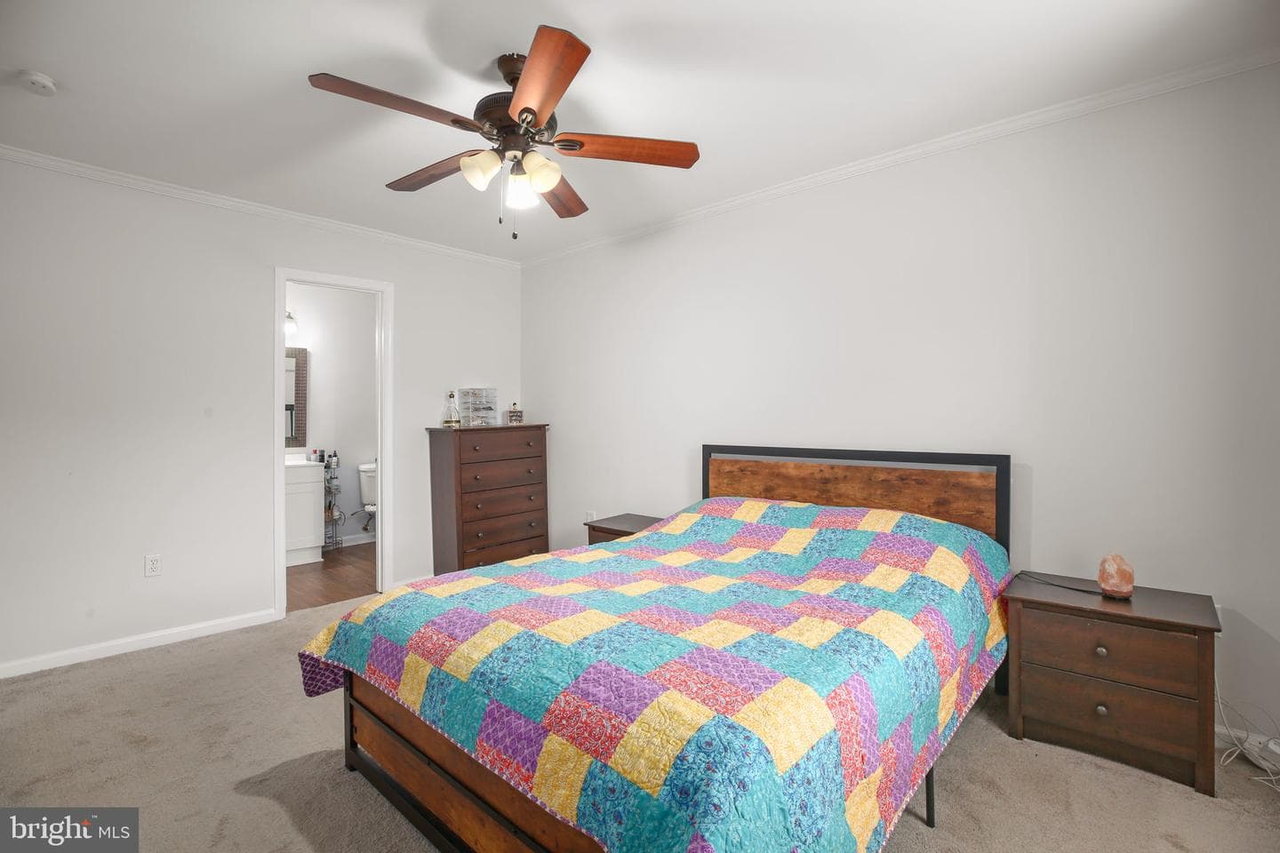 1109 Thomas Jefferson Place photo 17