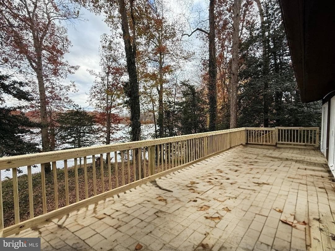 1070 Lakeview Dr photo 21