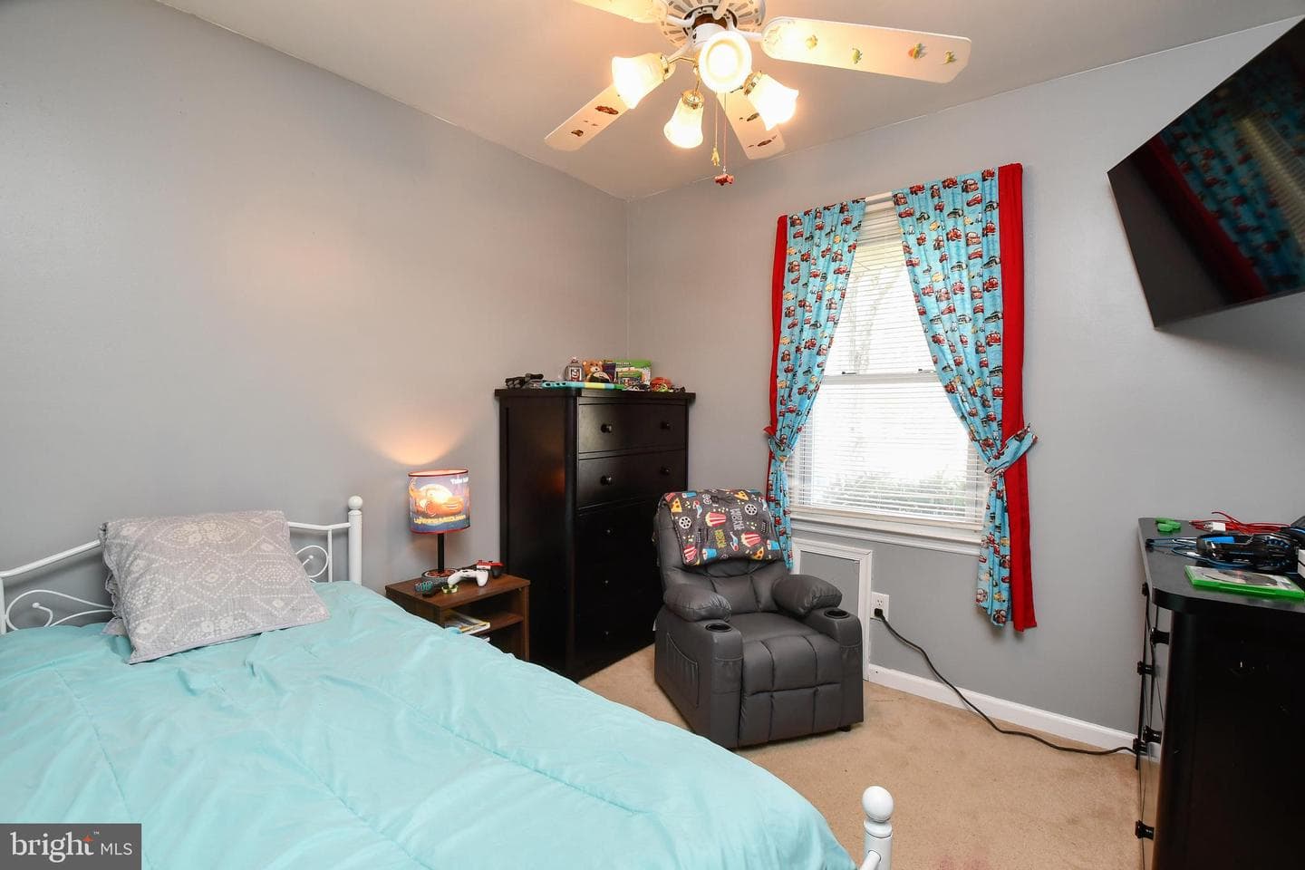 716 Edwards Drive photo 22