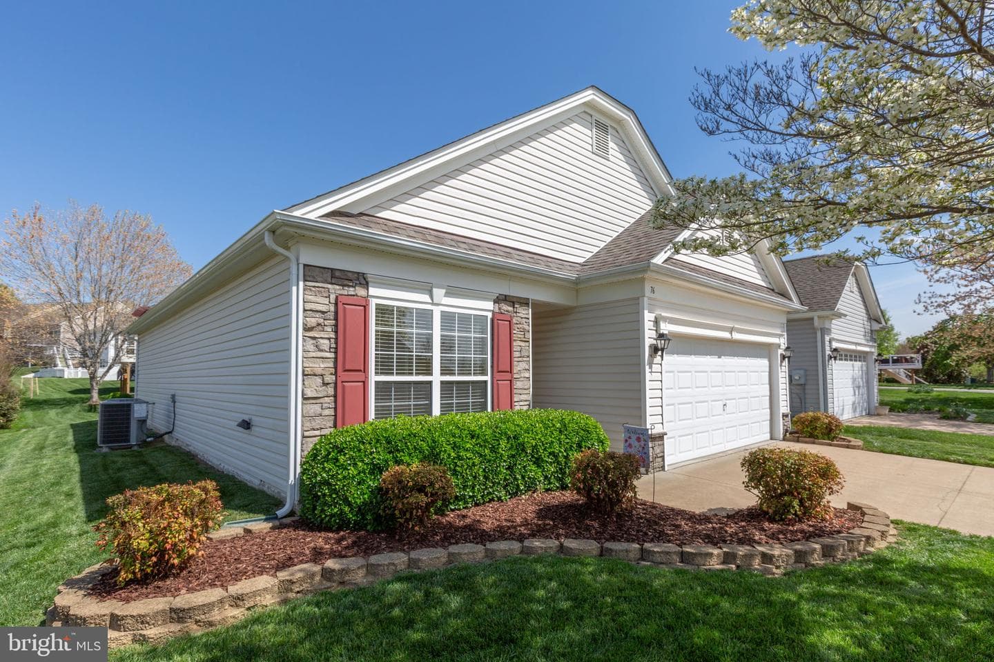 76 Gladstone Drive photo 26