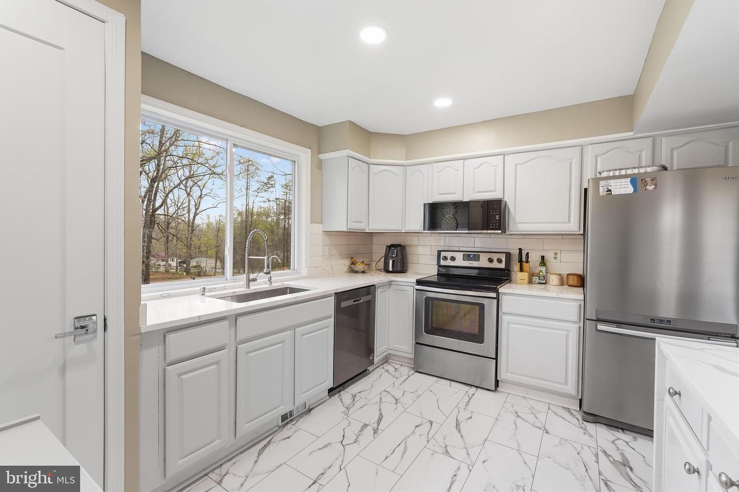 42 Beaver Lodge Road photo 11
