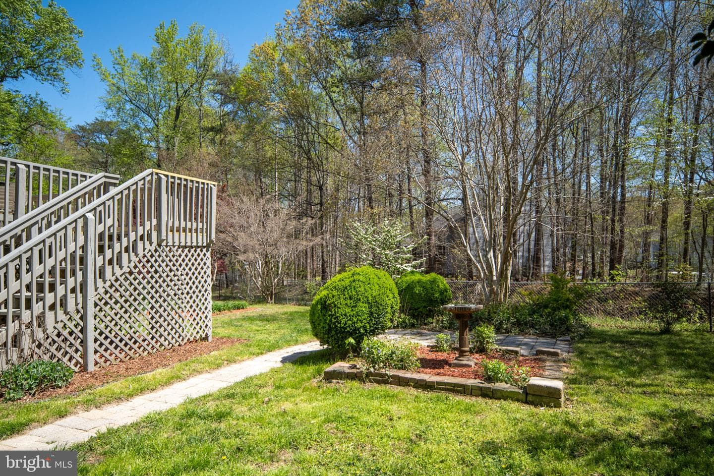 19 Acacia Court photo 51