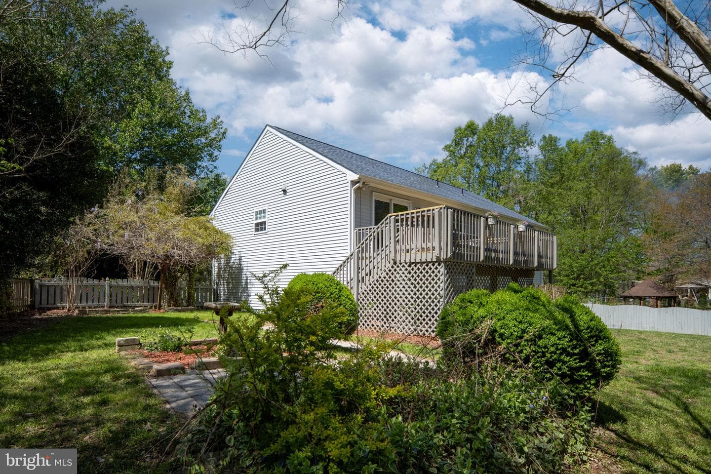 19 Acacia Court photo 57