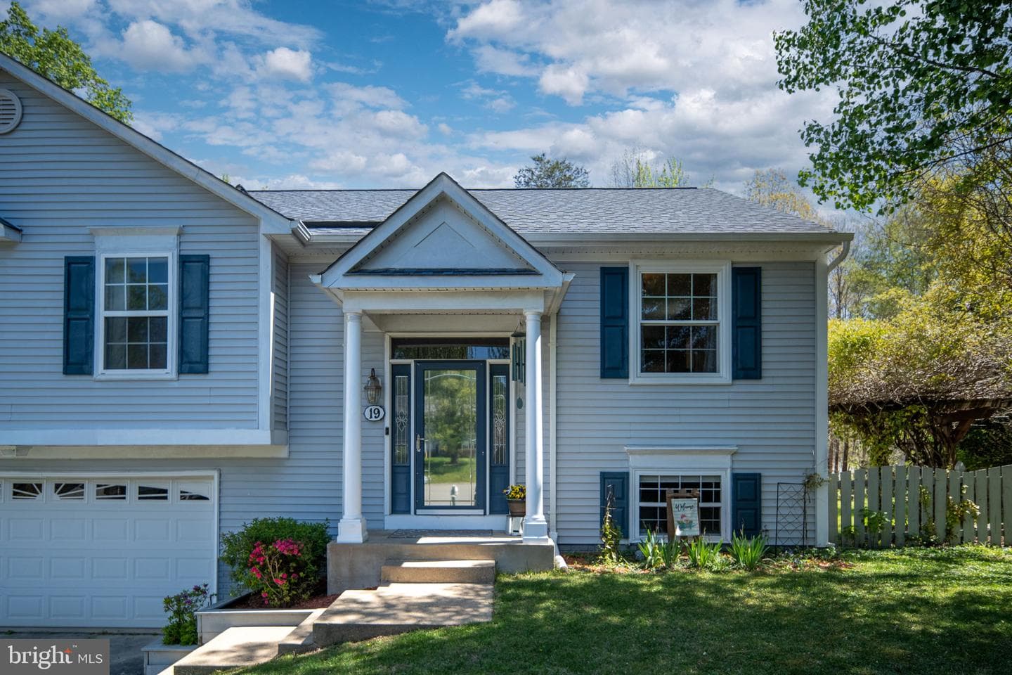 19 Acacia Court photo 69