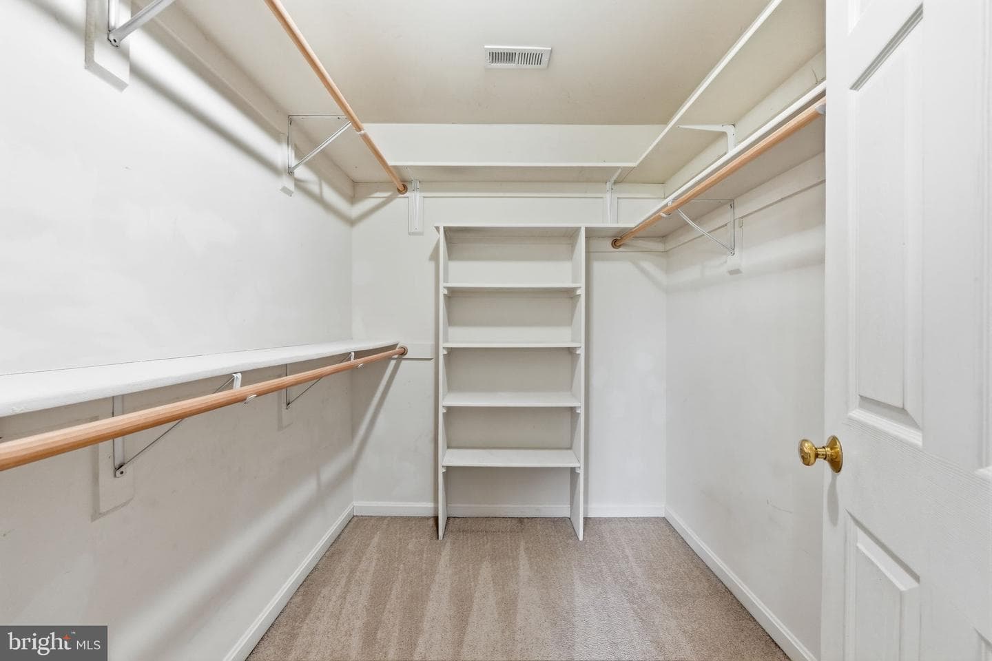 51 Equestrian Drive photo 39