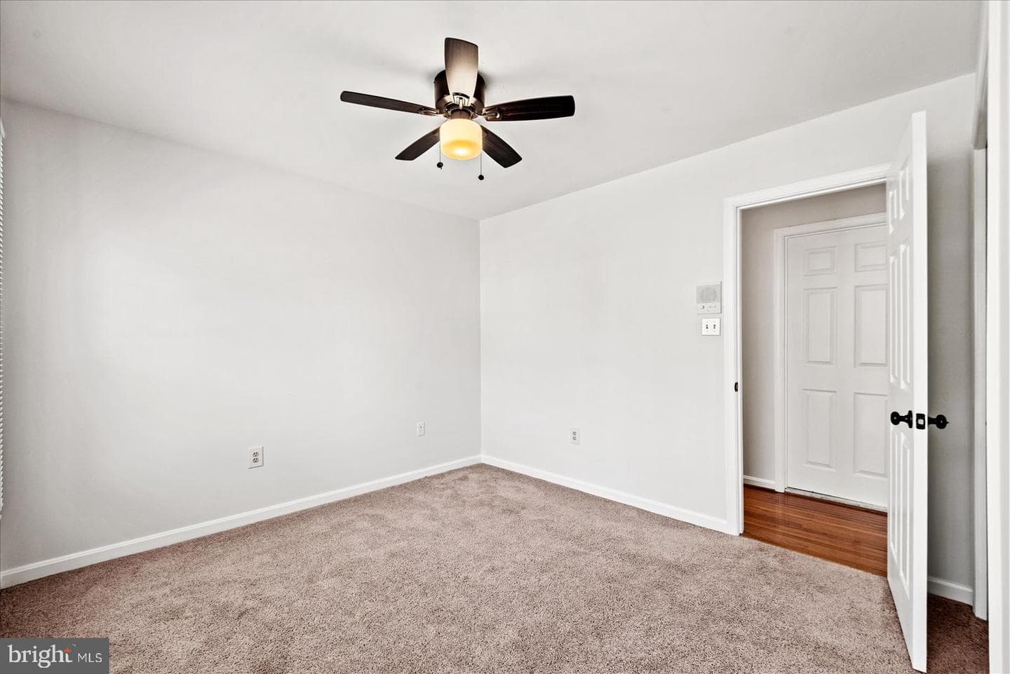 10 Sarasota Drive photo 35