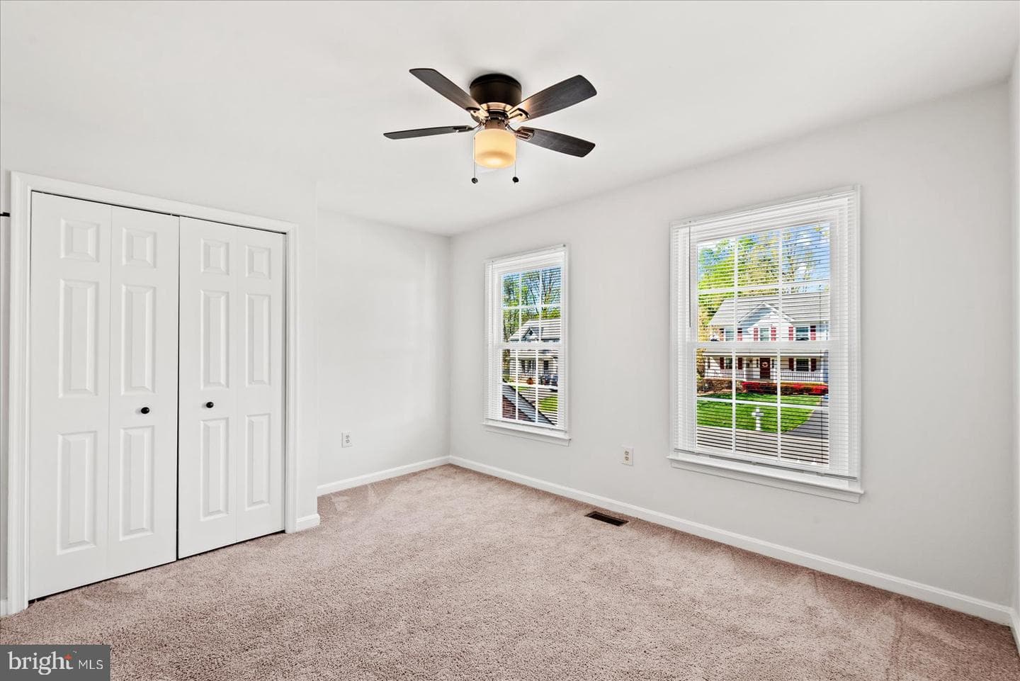 10 Sarasota Drive photo 36