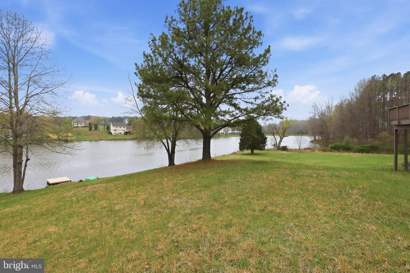21 Meridan Lane photo 3