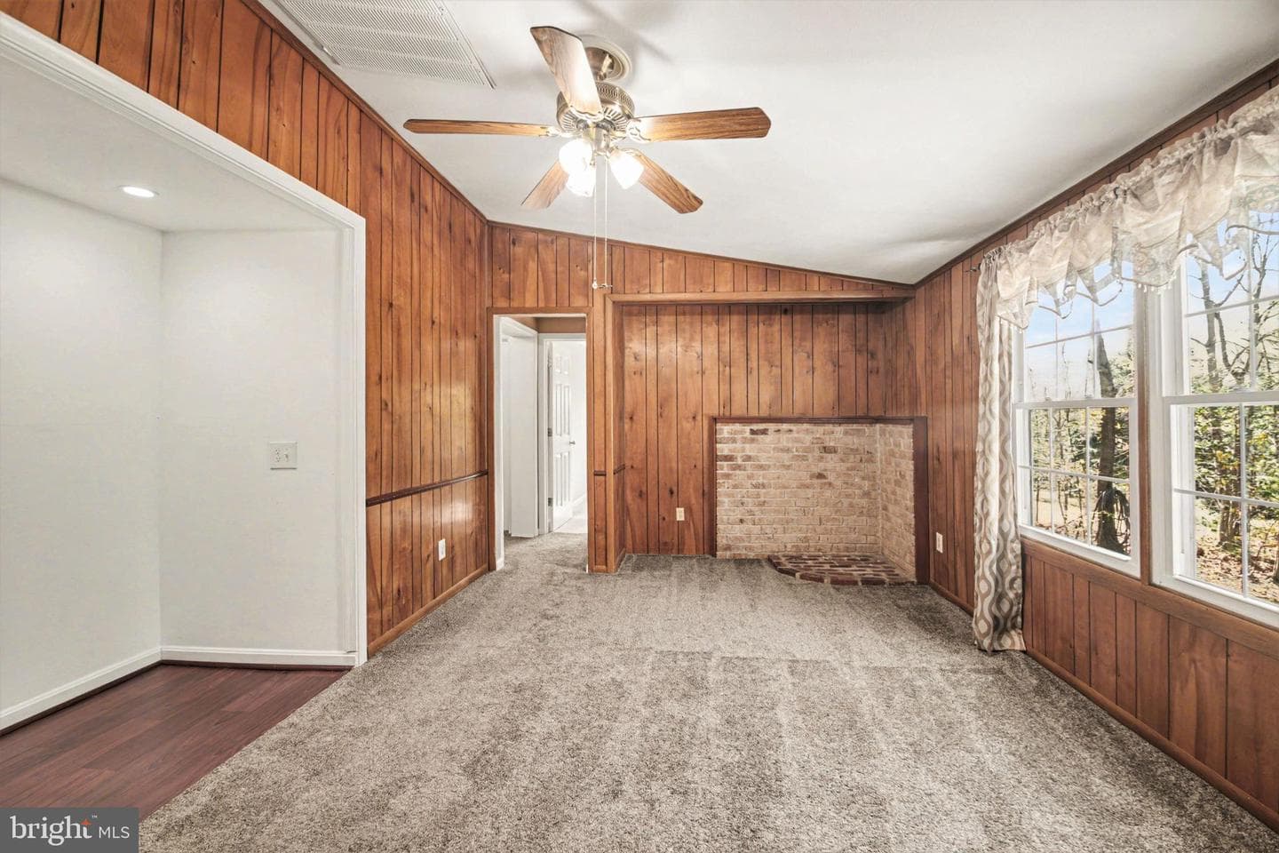 1108 Spain Drive photo 5