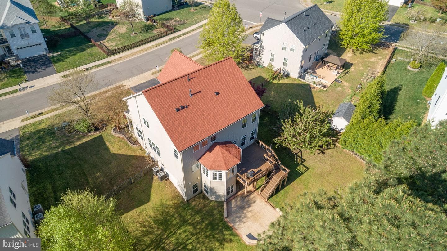 37 Manorwood Drive photo 70